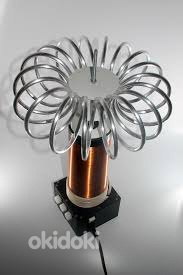 Tesla Show Coil ja rekvisiidid