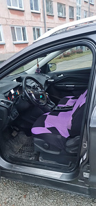 Ford Kuga (6 фото из 8)