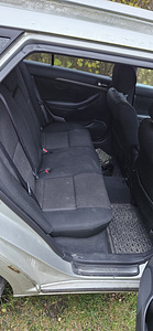 Toyota Avensis 2.2 varuosadeks (7 foto / 9)