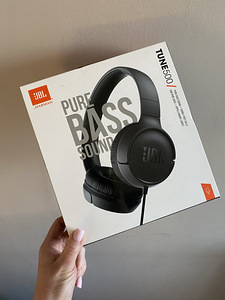 Juhtmega kõrvaklapid JBL Tune 500 Pure Bass (1 foto / 4)