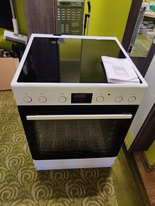 Klaaskeraamiline elektripliit AEG CCB6440ABW, 60 cm (3 foto / 3)