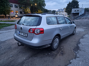 Passat B6 универсал (7 фото из 8)
