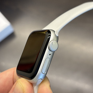 Apple Watch SE(1) / 40mm / GPS (3 foto / 6)