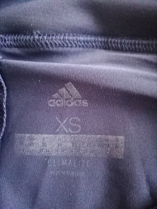 Adidas tennise seelik, suurus XS (2 foto / 3)