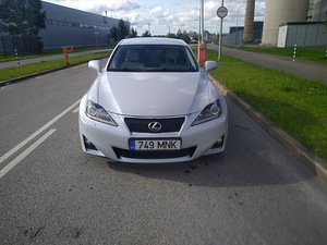 Продается Lexus is250 (1 фото из 8)