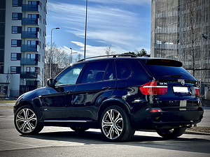BMW x5 E70 21” veljed (2 foto / 3)