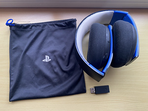 Playstation PS4/5 juhtmevabad kõrvaklapid (1 foto / 5)