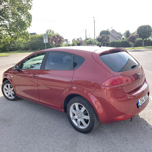 Seat Leon 1.6 75kw 2007 (2 foto / 6)