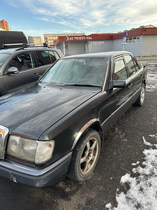 Продается MERCEDES-BENZ 200 D (1 фото из 4)