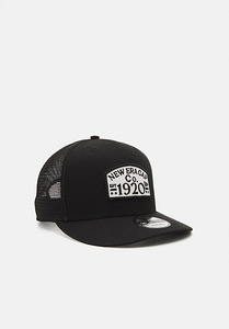 New Era PC 9FIFTYO TRUCKER CAP (1 foto / 3)