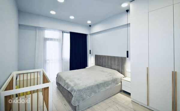 Երեքհարկանի տուն Ավանում (8)