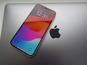 iPhone 12 64gb (2 foto / 2)