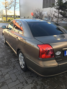 1.6 CC Toyota Avensis (3 foto / 10)