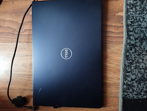 Dell 5000 серия (6 фото из 7)