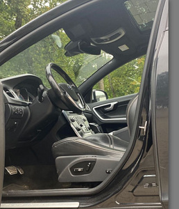 Volvo V60 plug in hybrid kõikide lisadega! (1 foto / 5)