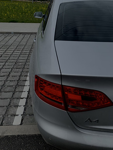 Audi a4 2011 1.88/88kw (4 foto / 9)
