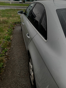 Audi a4 2011 1.88/88kw (7 foto / 9)