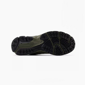 NEW BALANCE CORDURA 2002R (2 фото из 3)