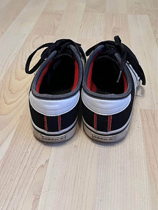 Adidas tossud (3 foto / 3)
