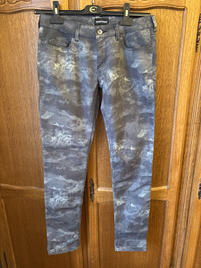 Emporio Armani teksad 28 Uus (2 foto / 4)