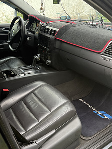 Volkswagen Touareg 2004 (4 foto / 14)