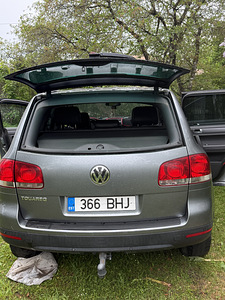 Volkswagen Touareg 2004 (12 foto / 14)