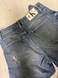 Calvin klein jeans (1 foto / 2)