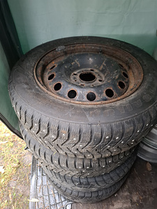 Peugeot/citroen 4x108 veljed koos naastrehvidega 175/65R14 (1 foto / 4)
