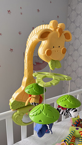 Карусель на кроватку fisher-price