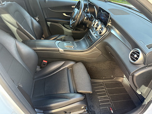 Продается MB GLC 220d (11 фото из 15)