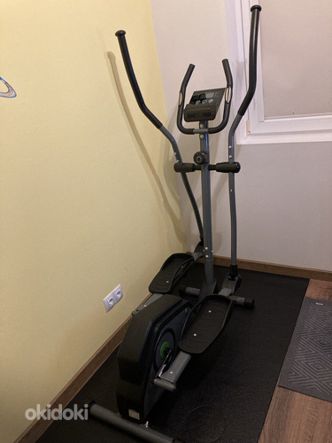 Elliptiline trenažöör Tunturi Cardio Fit c30 + matt