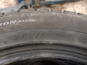 245/50R18 (4 фото из 5)