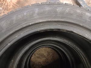 245/50R18 (5 фото из 5)
