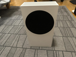 Microsoft Xbox Series S All-Digital, 512GB (3 foto / 5)