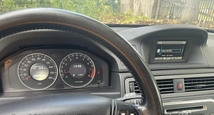 Volvo v70 2012 aasta (6 foto / 9)