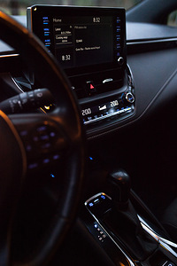 Toyota Corolla TS 1,2 Turbo Multidrive S Activ (7 foto / 10)