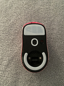 Logitech G Pro X Superlight Magenta (2 foto / 2)