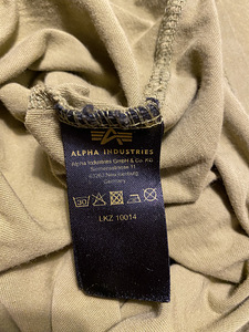 Футболка Alpha Industries (5 фото из 5)