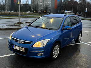 HYUNDAI I30CW 2.0 (1 foto / 12)