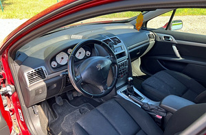 Peugeot 407 1.7 92kW (7 foto / 12)