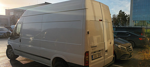 Ford Transit (11 фото из 12)
