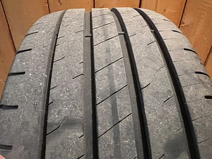 Ford оригинальные диски 17" 5x108, ET55 + шины Good Year 225 (5 фото из 10)