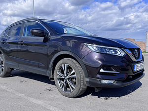Nissan Qashqai Tekna 1.2 85 kW (3 foto / 13)