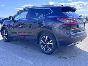 Nissan Qashqai Tekna 1.2 85 kW (6 foto / 13)