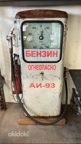 Бензиновая колонка