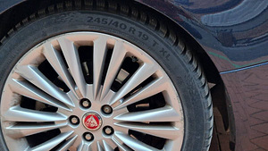 Jaguar XF Portfolio AWD 3.0 V6 Supercharged 250kW (7 foto / 8)