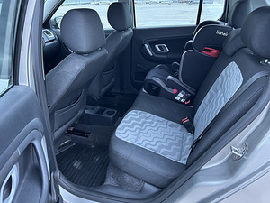 Škoda Fabia (7 foto / 11)