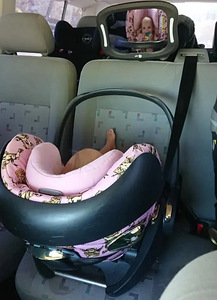 Cybex turvahäll + isofix alus Jeremy Scott Cherub (2 foto / 2)