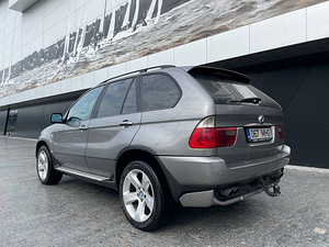 BMW X5 IS 3.0d Facelift (4 foto / 13)