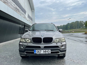 BMW X5 IS 3.0d Facelift (8 foto / 13)